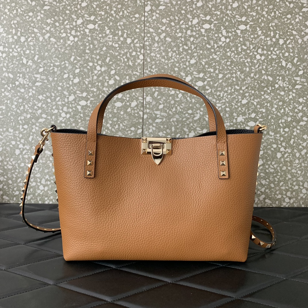 Valentino Garavani Rockstud Tote Bag in Brown Grainy Calfskin